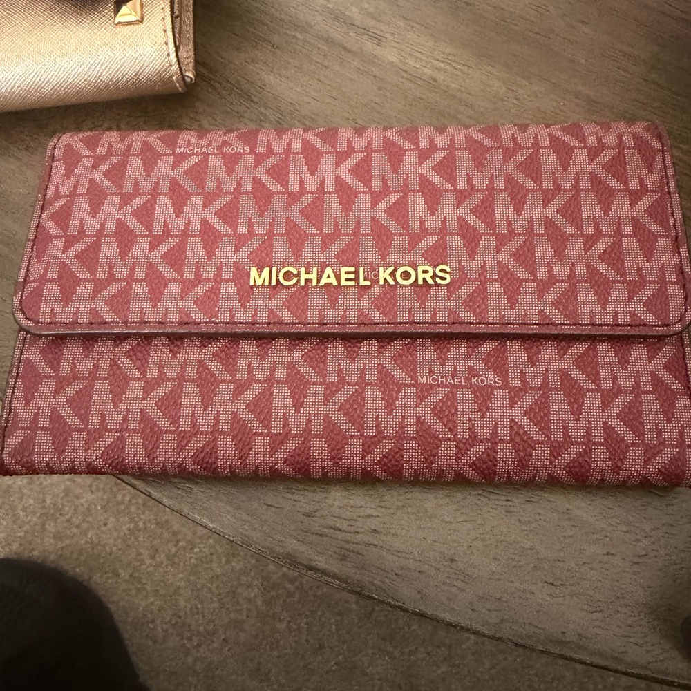 Michael Kors Rose Pink MK Signature Foldover Wallet